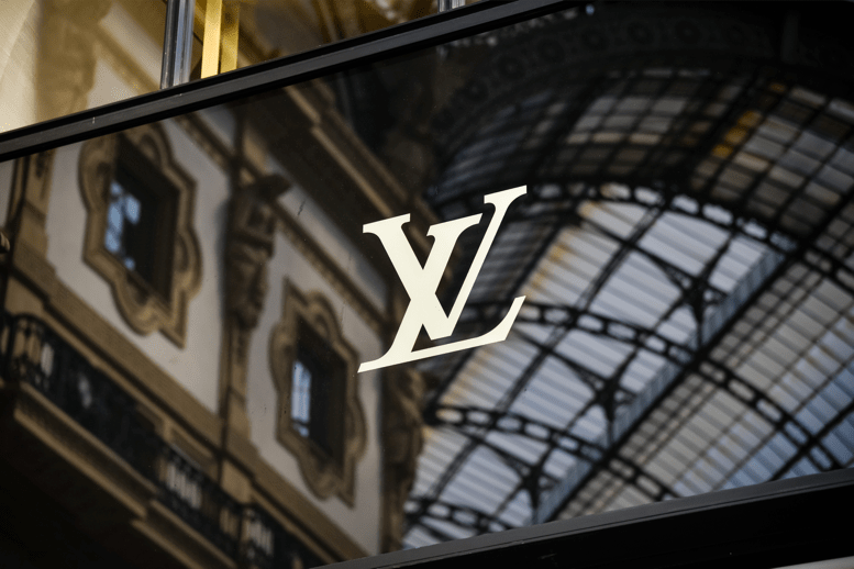 LV min - LVMH Blockchain: Louis Vuitton on the Blockchain?